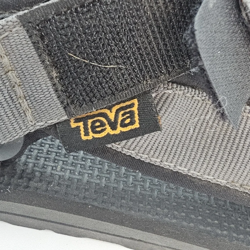 Teva Universal Trail Sandals Black Gray Men’s Size 11